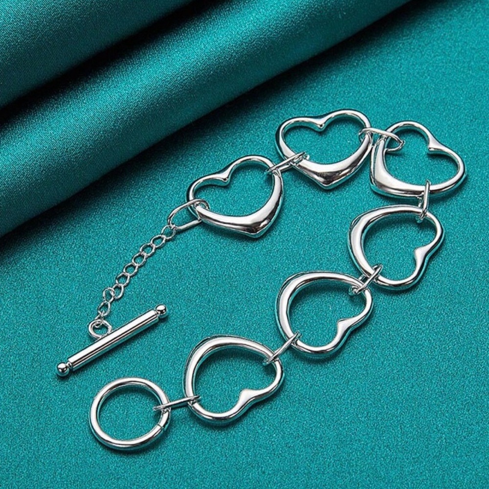Silver Heart Link Bracelet - Women's Jewelry